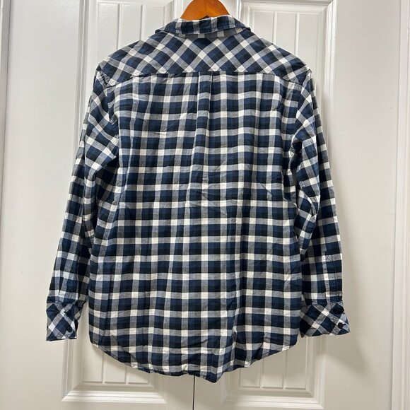 Aritzia TNA checkered button-up shirt blue white - Picture 2 of 11